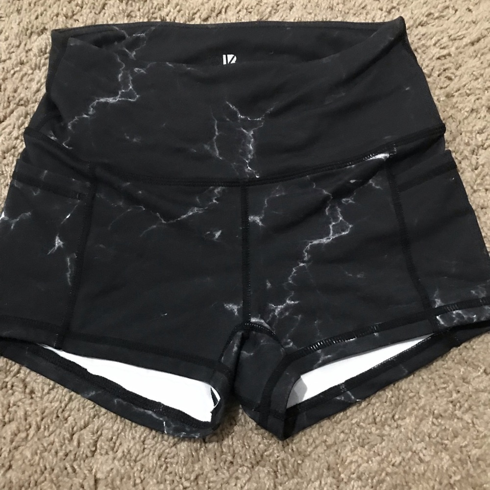 Buffbunny shorts